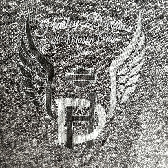 H-D Women’s Off-Shoulder Cropped Sweatshirt.  EUC. - Picture 4 of 4